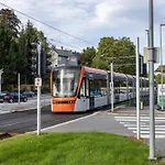 Apartment Romslig Med To Soverom Pluss Hems Med Dobbeltseng *