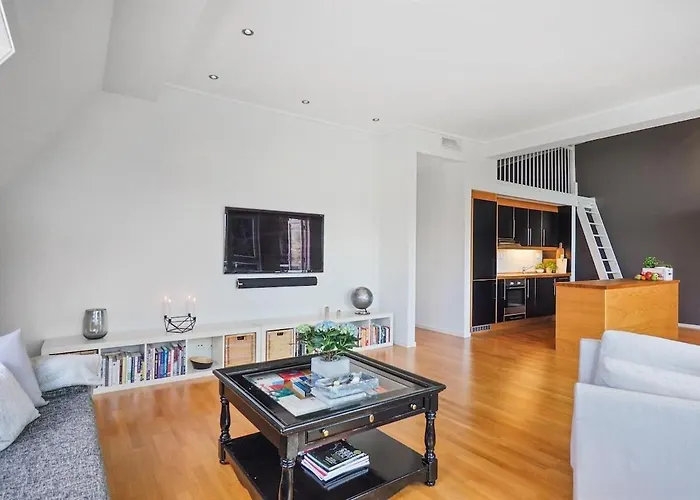 Romslig Med To Soverom Pluss Hems Med Dobbeltseng *