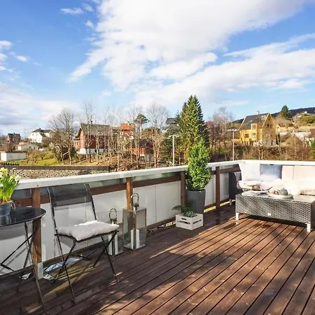 Romslig Med To Soverom Pluss Hems Med Dobbeltseng *