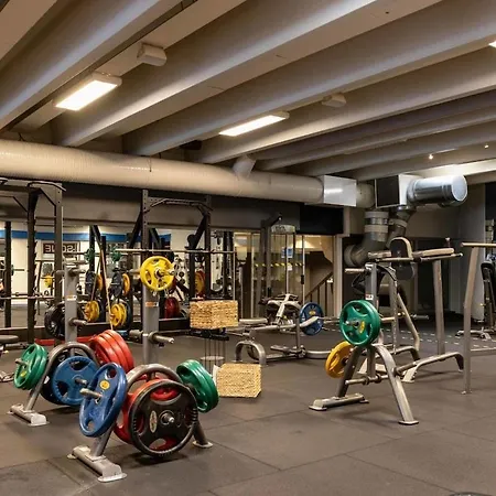 Apartamento Romslig Med To Soverom Pluss Hems Med Dobbeltseng Bergen